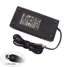 Chine Adaptateur CA pour Dell 19.5 v 7.7 a 150W 7,4 x 5,0 mm noir fabricant