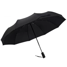 中国 High quality custom pongee fabric 3fold umbrella promotional rain umbrella cheap folding umbrella メーカー