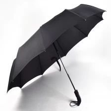 中国 High quality custom pongee fabric 3fold umbrella promotional rain umbrella メーカー