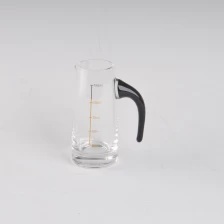 porcelana 155ml jarra de agua de alto vidrio blanco con la escala de impresión fabricante
