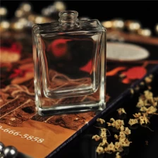 China 15ml garrafa de perfume de vidro quadrado polido clássico fabricante