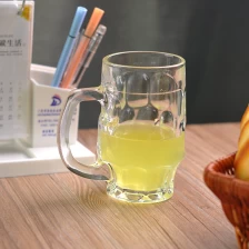 中国 2016 新しいデザイン販売のビール グラス メーカー