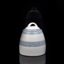 China Suporte de vela de cerâmica com tampa 300ML fabricante
