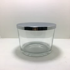 China 500ml glass candle holders with gold lid pengilang