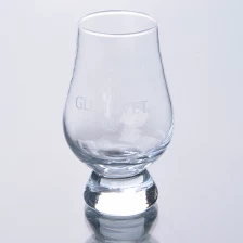 中国 吹拍玻璃杯 制造商