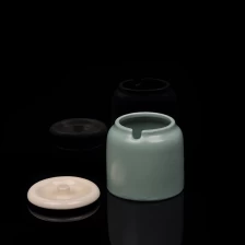 China Ceramic candle jar with lid manufacturer