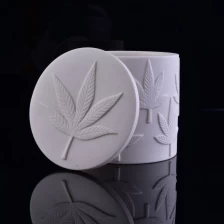 China Custom Embossed Logo White Ceramic Candle Jar With Lid manufacturer