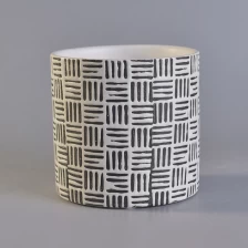 porcelana Cylinder Black Stamped Printing Candeleros de cerámica fabricante