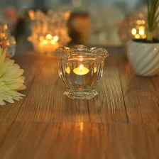 Cina Holder Flower Design candeliere in vetro produttore