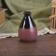 China Handmade unique reed diffuse ceramic bottles manufacturer