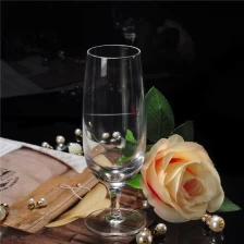 中国 批发优雅香槟玻璃 / 高品质香槟高脚杯 制造商