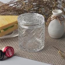 China Home decoration of glass candle jar with lid pengilang