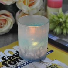 China Luxury Beautiful Feather Painted Glass Candle Holders manufacturer