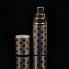 China Luxury glass perfume bottle with lid pengilang