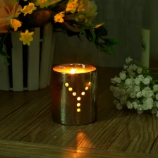 China Plating silver ceramic candle holders manufacturer