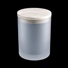 China Frosted Glass Candle Jar With Wooden Lids Wholesale pengilang