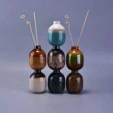 China Round ceramic glazed diffuse bottle with reed manufacturer