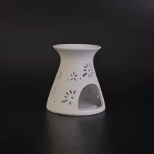 Chine Unique Hellow à la main en céramique blanc arôme brûleur pour l'air frais fabricant