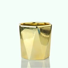 China Wholesale ceramic candle vessels golden candle jars manufacturer