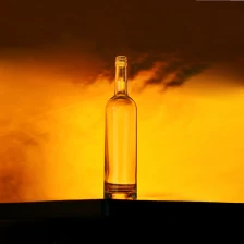 porcelana botella de vidrio de whisky cilíndrica fabricante