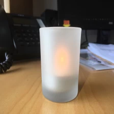 China mattierter Effekt matte Kerzenhalter aus Glas mit Deckel Hersteller