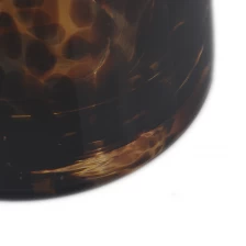 China leopard glass vase pengilang