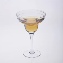 Chine symbole de verre à martini fabricant