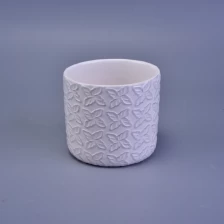 China matte putih pemegang lilin seramik dengan corak timbul pengilang