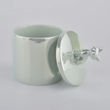 Chiny new ceramic custom empty candle container with lid producent