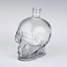 China skull shape glass perfume bottle manufacturer