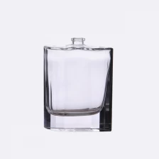 porcelana plaza botella de perfume de cristal con 253ml fabricante