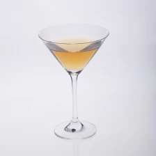 China stemware martini cocktail glass manufacturer