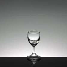 China China exportador personalizado copo barato vidro copos de shot, pequenos copos por atacado fabricante