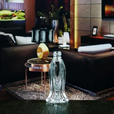 porcelana China forma especial de vacío de vidrio recargable capacidad de botella de perfume de vidrio de 10ml 15ml fabricante