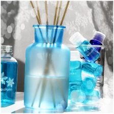 China Custom glass perfume diffuser bottle factories and wholesaler in shenzhen manufacturer
