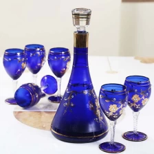 Çin Dekore kadehler hediye tedarikçisi el boyalı şarap cam ve cam sürahi toptan üretici firma
