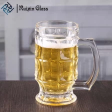 China Groothandel 380ml unieke vorm kelk pint bril hand geblazen bierglazen in bulk fabrikant