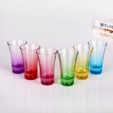 Çin Toptan yüksek kaliteli 6 parçalı 2 oz süblimasyon shot bardağı seti, degrade renkli üretici firma