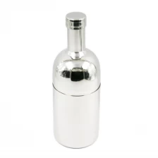 China Neue Artikel Edelstahl Flaschenform Cocktail Shaker / Shaker Cup für Cocktail EB-B64 Hersteller