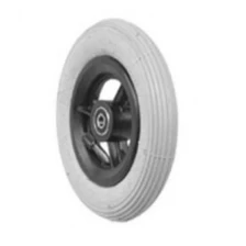 porcelana Protección del medio ambiente del color al por mayor mejores neumáticos neumáticos de sillas de ruedas de neumáticos sólidos fabricante