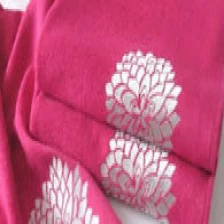 China Customized size and design embroidery beach towel manufacturer