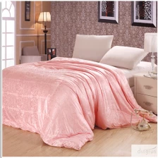 China high quality silk quilt manufacturer