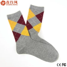 Китай Лучшая цена Оптовая индивидуальные diamond решетки носки для мужчин производителя