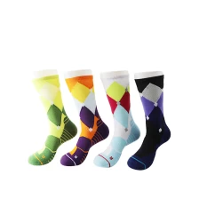 porcelana Calcetines deportivos de algodón purificado Fabricantes, calcetines de algodón purificados personalizados fábrica fabricante