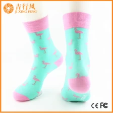 Китай женщины милые носки поставщиков и производителей оптовые пользовательские птица шаблон трикотажные носки производителя