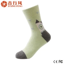 China weltweit größte Frauen Socken Hersteller Versorgung Womens Dicke Baumwollsocken Hersteller