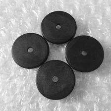 Cina Etichetta per abbigliamento RFID per indumenti con etichetta per lavanderia NFC con pulsante piccolo ad alta temperatura produttore