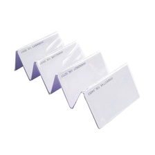 Chine Carte Amiibo personnalisée PVC vierge 13.56Mhz puce NFC contrôle d'accès cartes de proximité intelligentes sans contact carte RFID blanc brillant fabricant