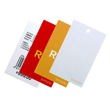 Cina Produsen label RFID tag gantung rfid untuk manajemen ritel aset kacamata sepatu pakaian pabrikan