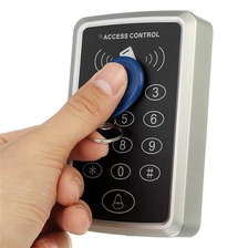China Eigenständige RFID-Zugangskontrolle für die Kontrolle und Sicherheit einzelner Türen Hersteller